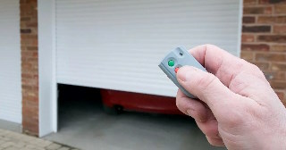 Купить автоматику для рулонных ворот Ярцево, цена от 2716 руб.