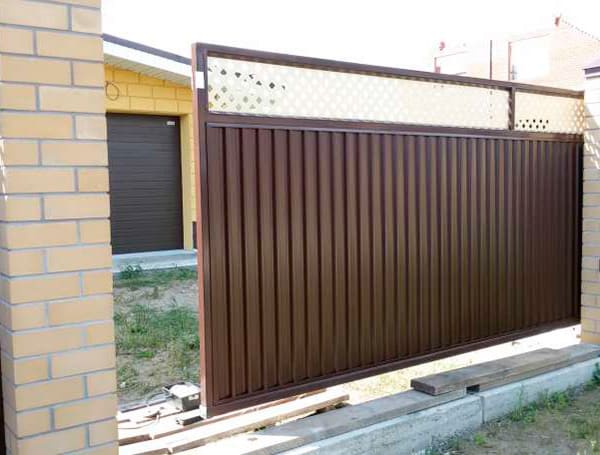 Эстетика и Надежность: Ворота Grand Line для Вашего Дома в Ярцево от 36692 руб